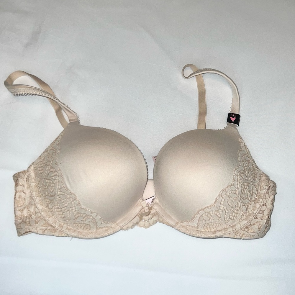 Victoria’s Secret Push-Up Bra